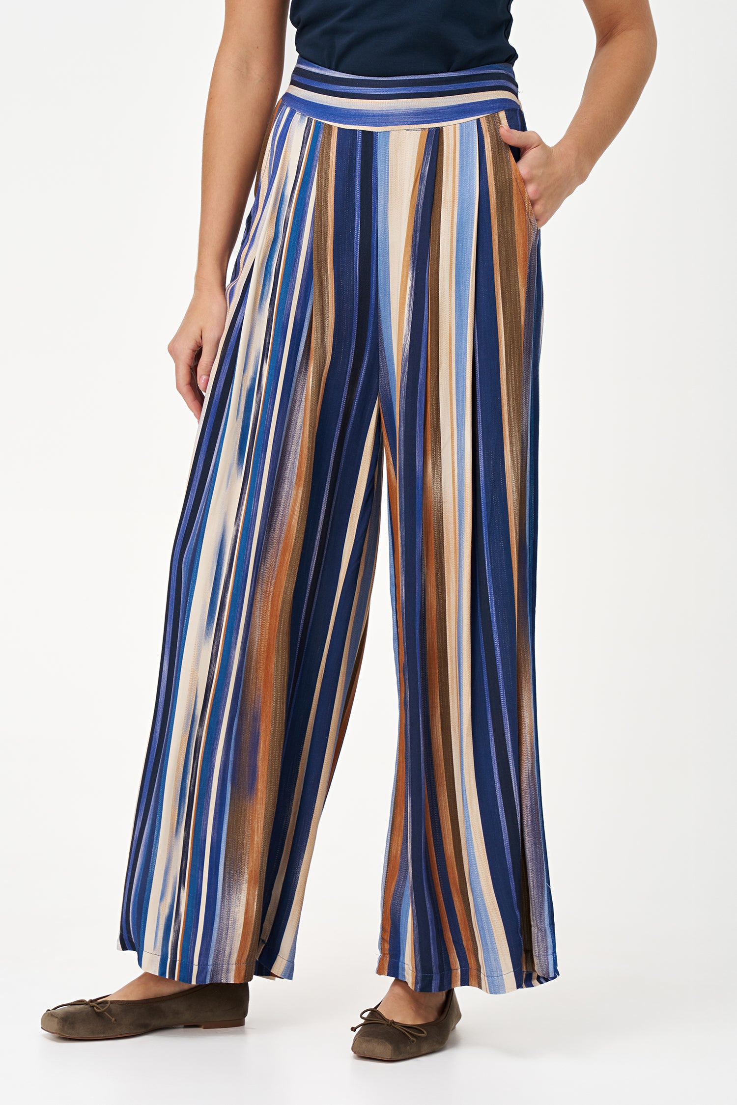 Colorful wide-leg pants in Blue Stripes print with an airy viscose drape, perfect for travel or warm-weather styling.